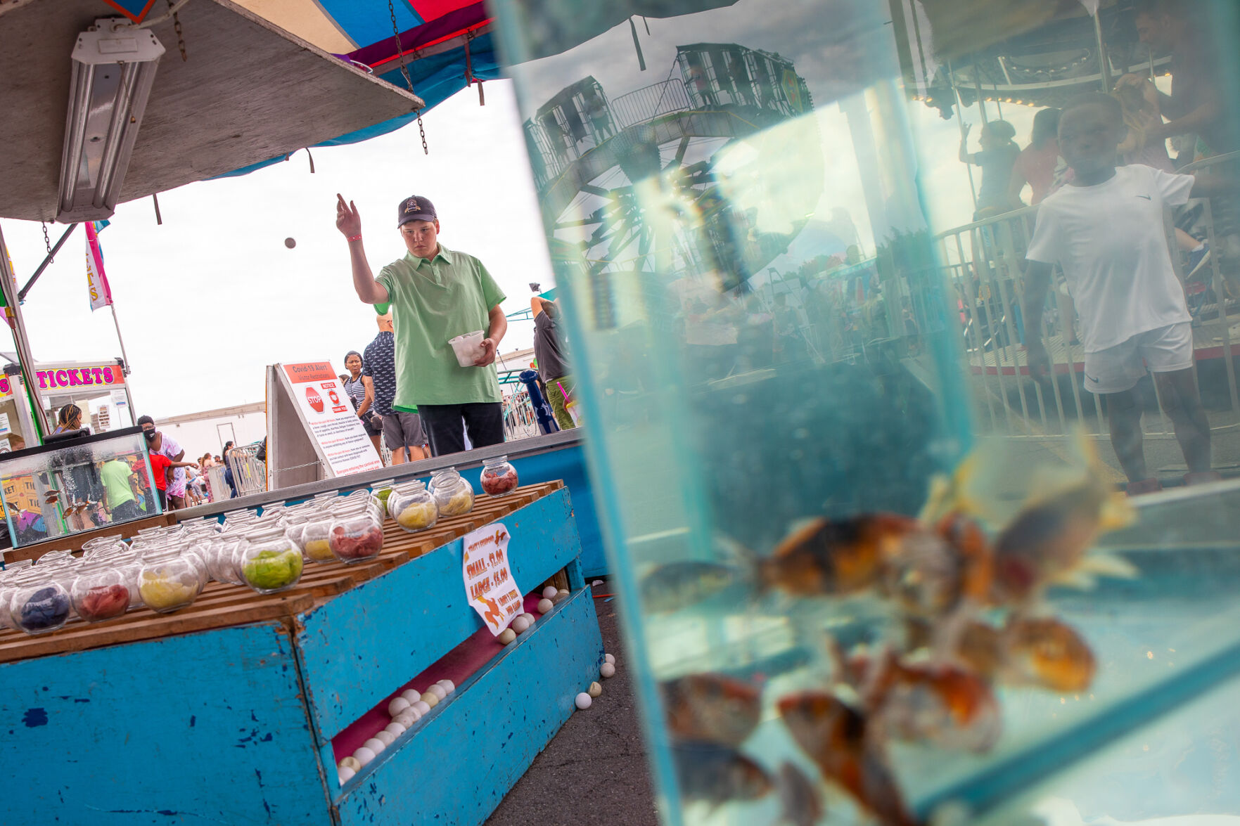 Mall parking lot hosts weekend carnival